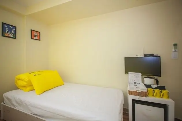 Üç Kişilik Oda