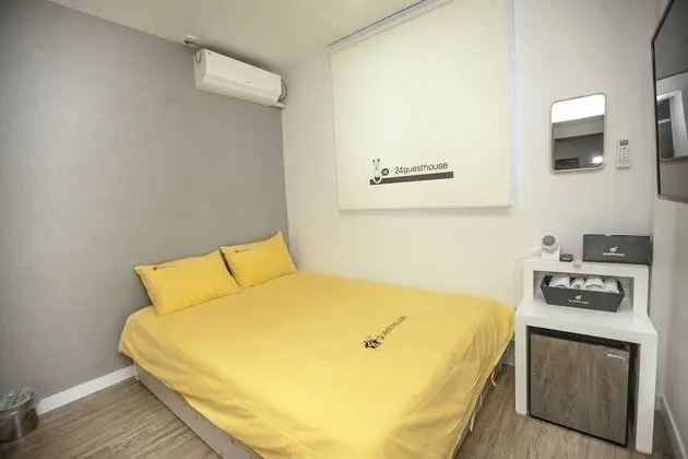 Tek Büyük Yataklı Oda