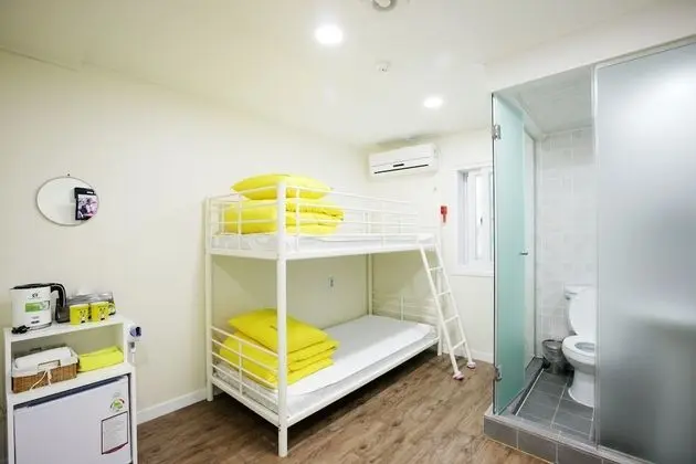 İki Ayrı Yataklı Oda (Bunk Bed)