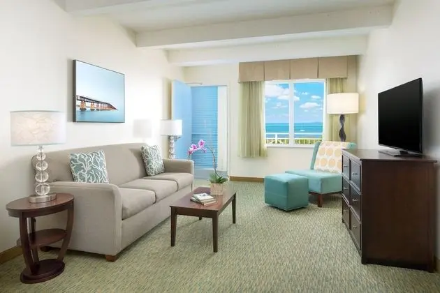 Premier Süit, 1 En Büyük (King) Boy Yatak ve Çekyat (Two-Room Suite)