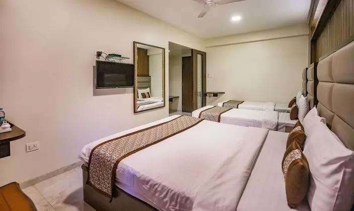 Platinum Room