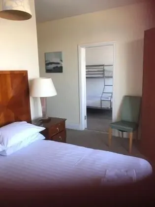 Tek Kişilik Oda (with Shower)