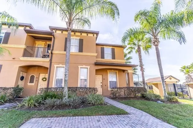 Apart Daire (243 Regal Palms)