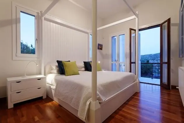 Villa, 4 Yatak Odası, Kişiye Özel Havuzlu