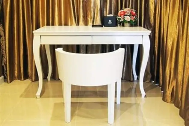Mini Suite