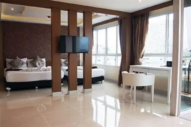 Mini Suite