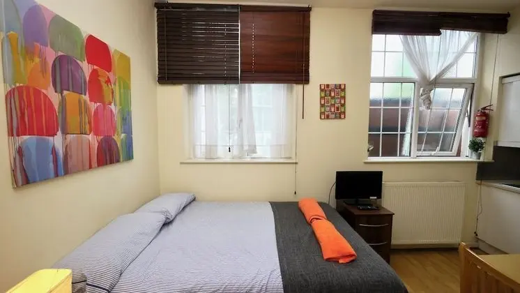 Basic Stüdyo, 1 Çift Kişilik Yatak