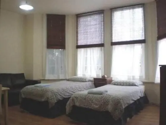 Basic Stüdyo, 2 Tek Kişilik Yatak