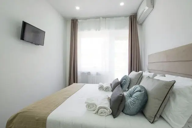 Tek Büyük Yataklı Oda, Balkon (202)
