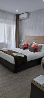 Tek Büyük Yataklı Oda, Balkon (202)