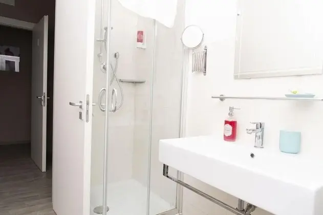 Tek Büyük Yataklı Oda, Balkon (202)