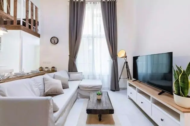 Deluxe Stüdyo Süit