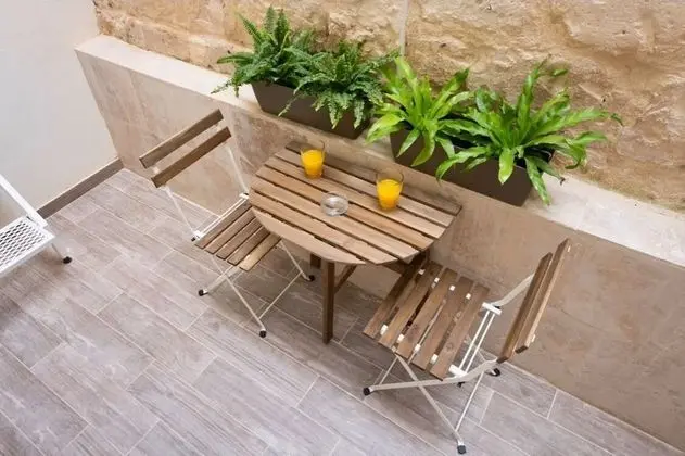 Deluxe Stüdyo Süit