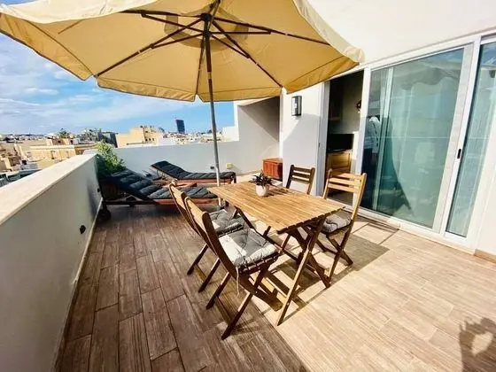 Superior Stüdyo Süit, Teras, Şehir Manzaralı