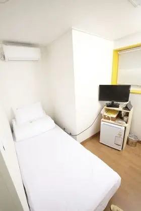 Tek Kişilik Oda