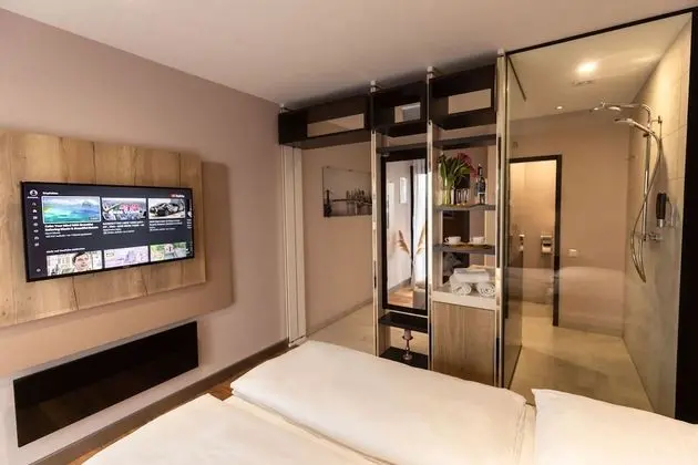 Comfort Tek Büyük Yataklı Oda