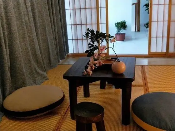 İki Ayrı Yataklı Oda (Tatami)