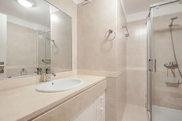 Apart Daire, 2 Yatak Odası, Deniz Manzaralı