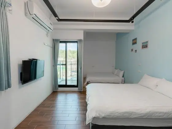 İki Ayrı Yataklı Oda, 2 Çift Kişilik Yatak