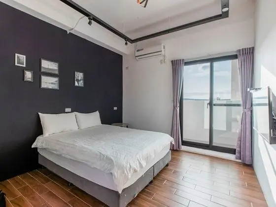 Tek Büyük Yataklı Oda, Göl Manzaralı