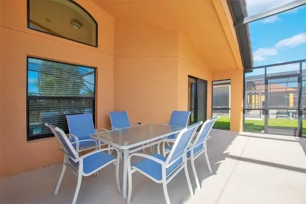 Villa (2521ROSE )