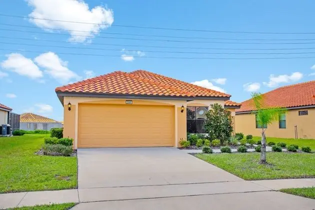 Villa (2569ROSEMONT)