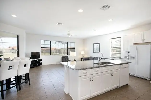 Villa (2590ROSE)