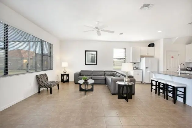 Villa (2590ROSE)