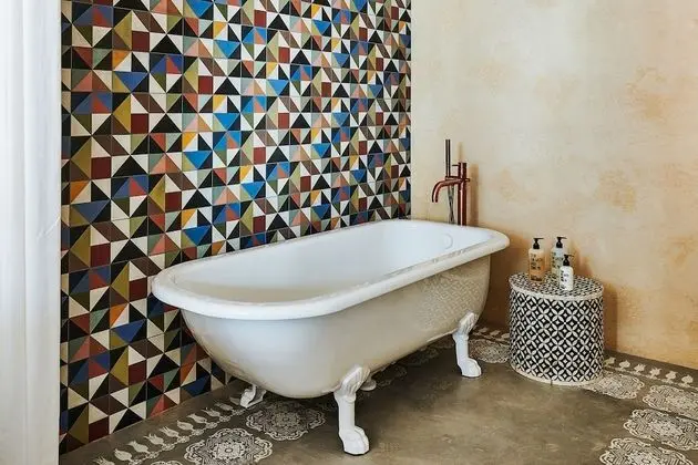 Artist Village Suite