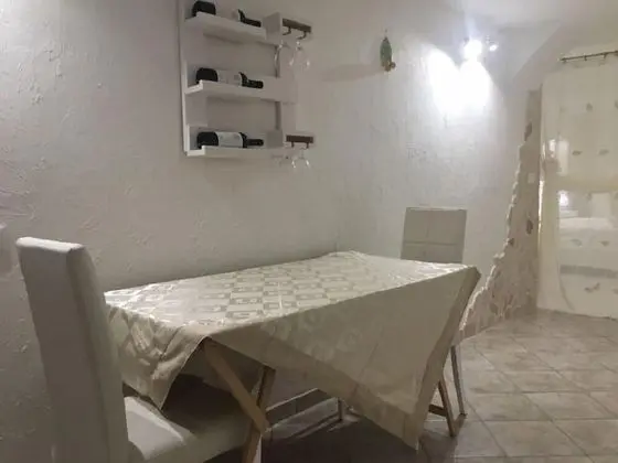 Stüdyo, Birden Çok Yatak, Zemin Kat