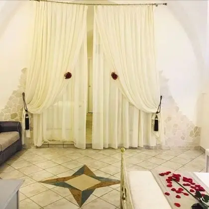 Stüdyo, Jakuzi, Zemin Kat