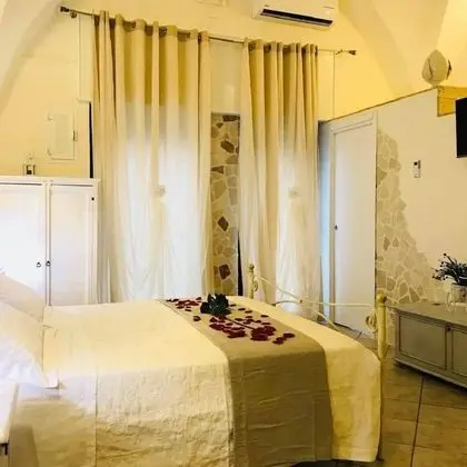 Stüdyo, Jakuzi, Zemin Kat