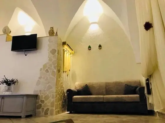 Stüdyo, Jakuzi, Zemin Kat