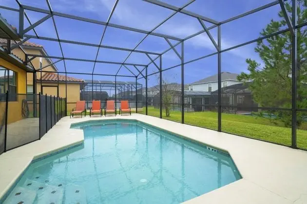 Villa (2609ROSEMONT)