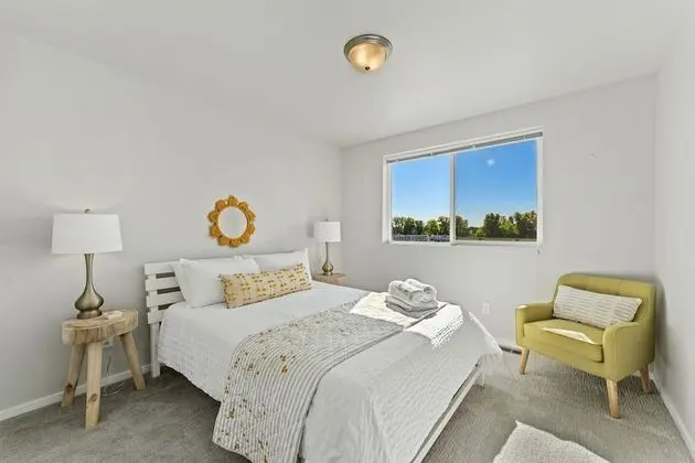 Ev, Birden Çok Yatak, Veranda, Bahçe Manzaralı (2626 Avenger Place (Unit 3))