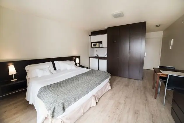 Standard Üç Kişilik Oda, Balkon, Şehir Manzaralı