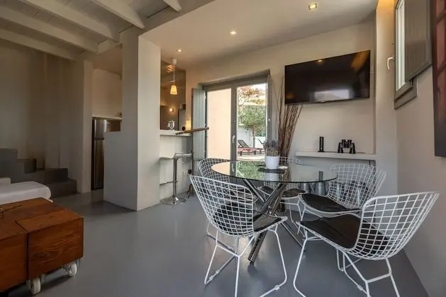 Villa, 4 Yatak Odası, Kişiye Özel Havuzlu