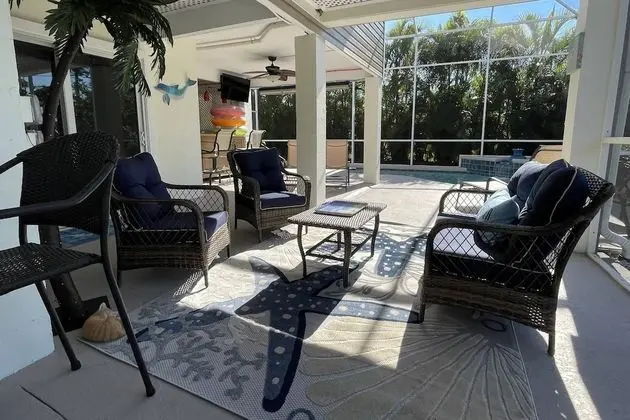Ev (27090 Belle Rio Dr)