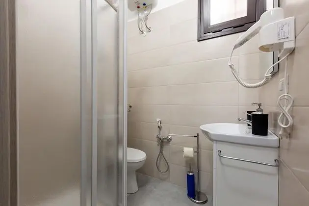 Tek Büyük veya İki Ayrı Yataklı Oda