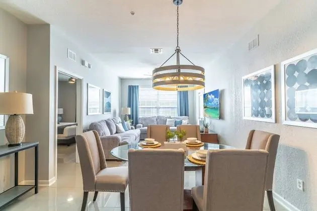 Daire (2788 Windsor Hills)