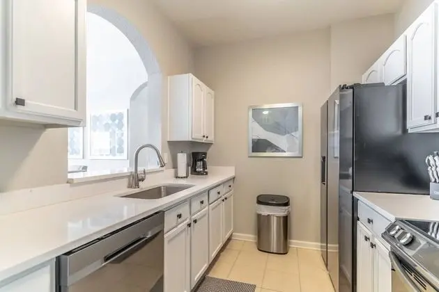 Daire (2788 Windsor Hills)