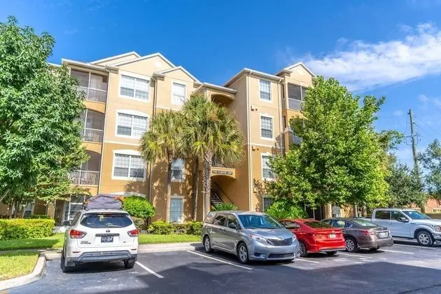 Daire (2788 Windsor Hills)