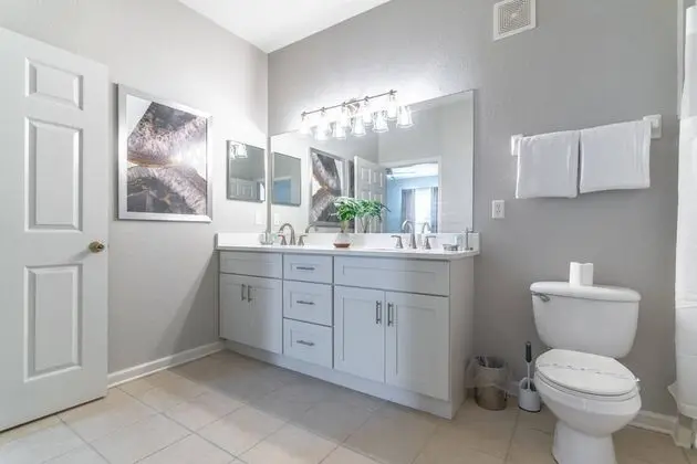 Daire (2788 Windsor Hills)