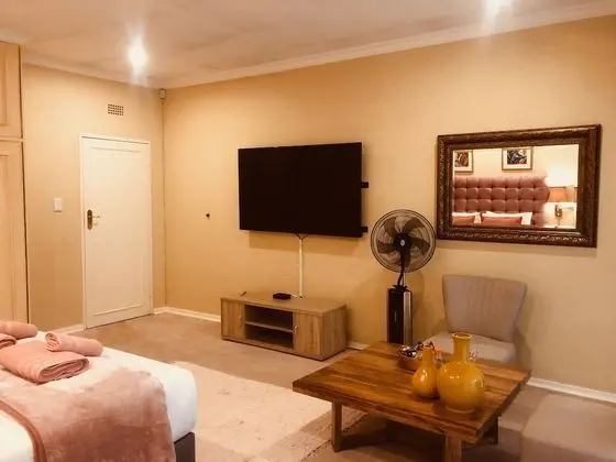 Peach Room
