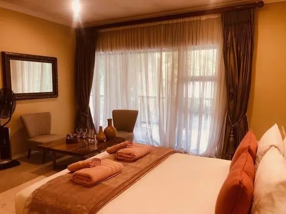 Peach Room