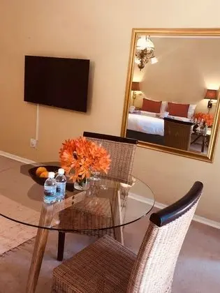 Peach Room