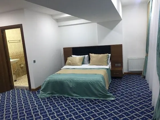 Standard Tek Büyük veya İki Ayrı Yataklı Oda