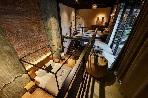 Deluxe Çatı Katı (Loft), Birden Çok Yatak, Küvet, Asma Kat (Please contact hotel after booking)