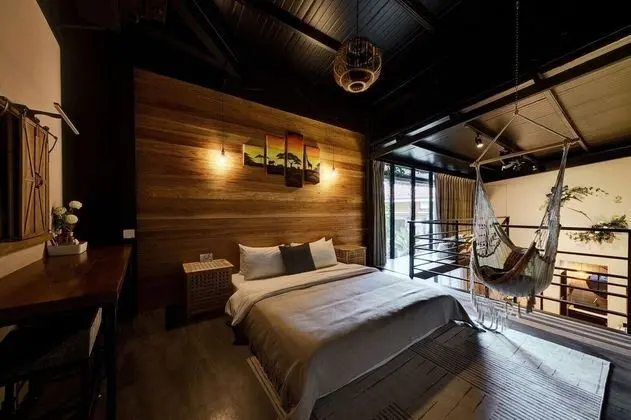 Deluxe Çatı Katı (Loft), Birden Çok Yatak, Küvet, Asma Kat (Please contact hotel after booking)