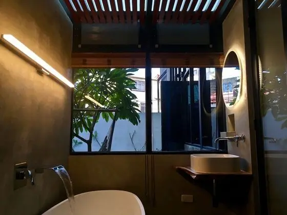 Deluxe Çatı Katı (Loft), Birden Çok Yatak, Küvet, Asma Kat (Please contact hotel after booking)